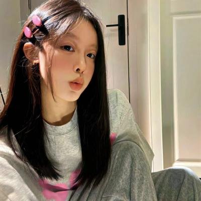 亚曼达厌世系